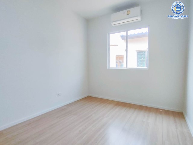 *****ทาวน์เฮ้าส์มือสองย่านสมุทรปราการ ม.พลีโน่ สุขสวัสดิ์ 66 หลังมุม! คุณภาพระดับ AP เนื้อที่มากถึง 18.3 ตร.ว. ฟังก์ชัน 3 ห้องนอน 2 ห้องน้ำ 1 ที่จอดรถ บ้านสภาพดี น่าอยู่สุดๆ บนทำเลดี เชื่อมต่อถนนสุขสวัสดิ์ ใกล้ทางด่วน "เฉลิมมหานคร" ในราคาคุ้ม!